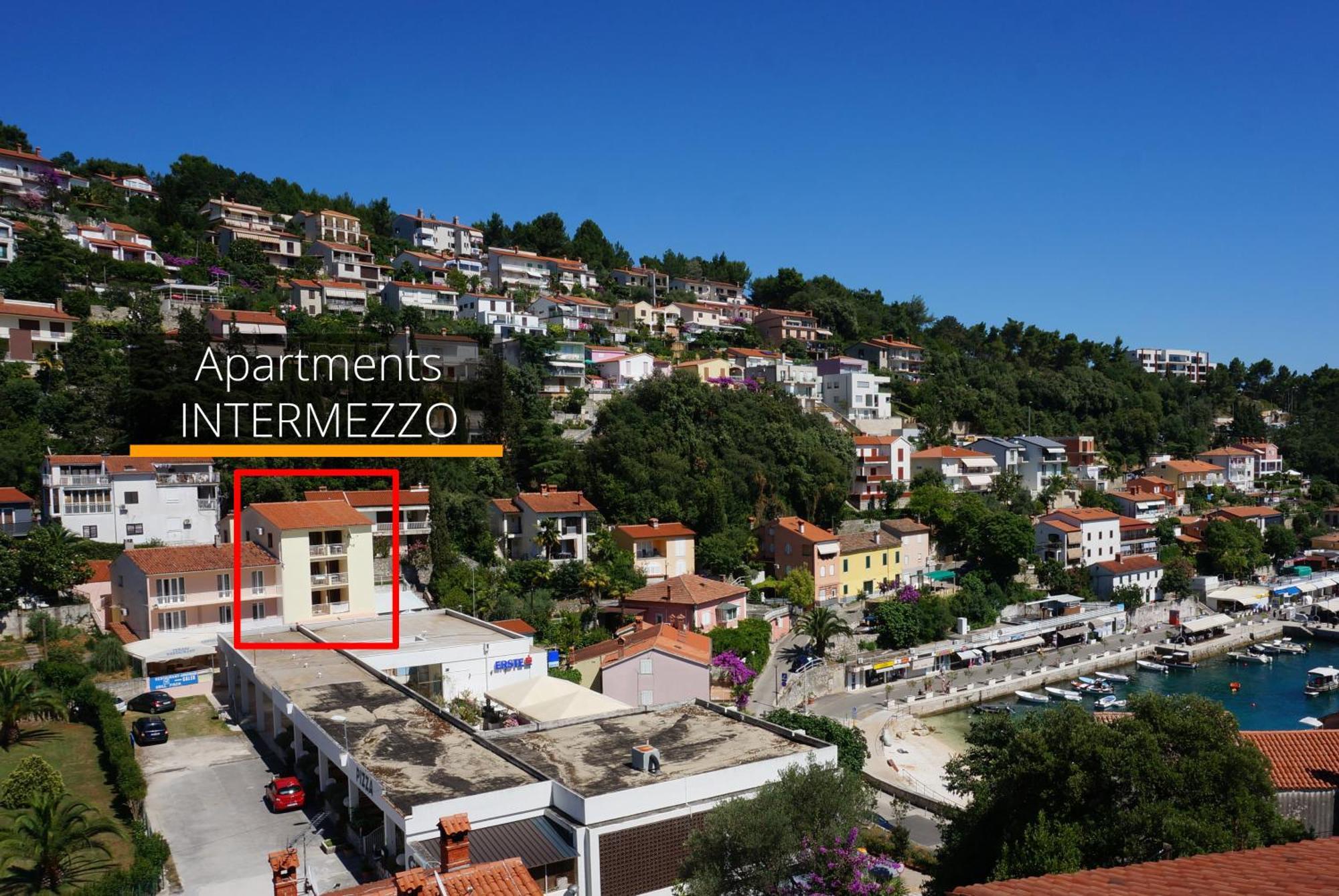 Apartment Lucille - Intermezzo in center of Rabac Esterno foto