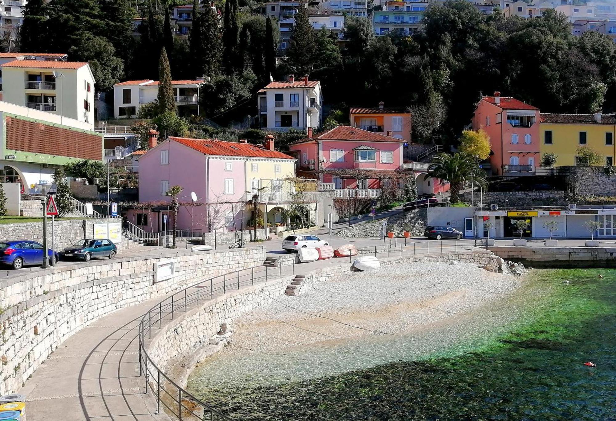 Apartment Lucille - Intermezzo in center of Rabac Esterno foto